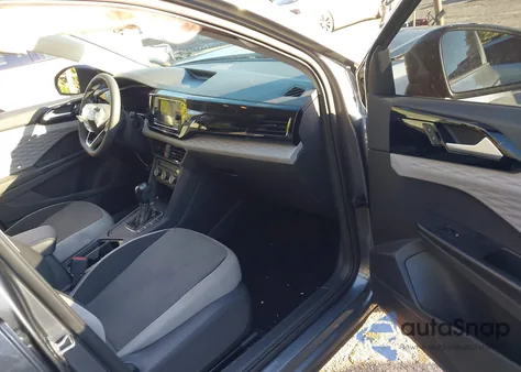 2022 Volkswagen Taos 1.5T S из США, поврежденный, VIN 3VVCX7B27NM007520